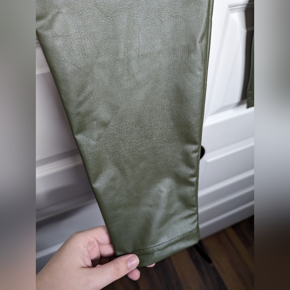 OFFLINE by Aerie Womens Large Real Luxe Faux Leather Legging Dark Green Hi-Rise - Picture 9 of 9